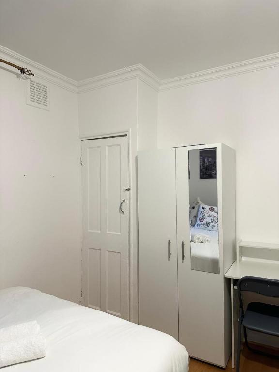 Budget Grey House Londres Extérieur photo