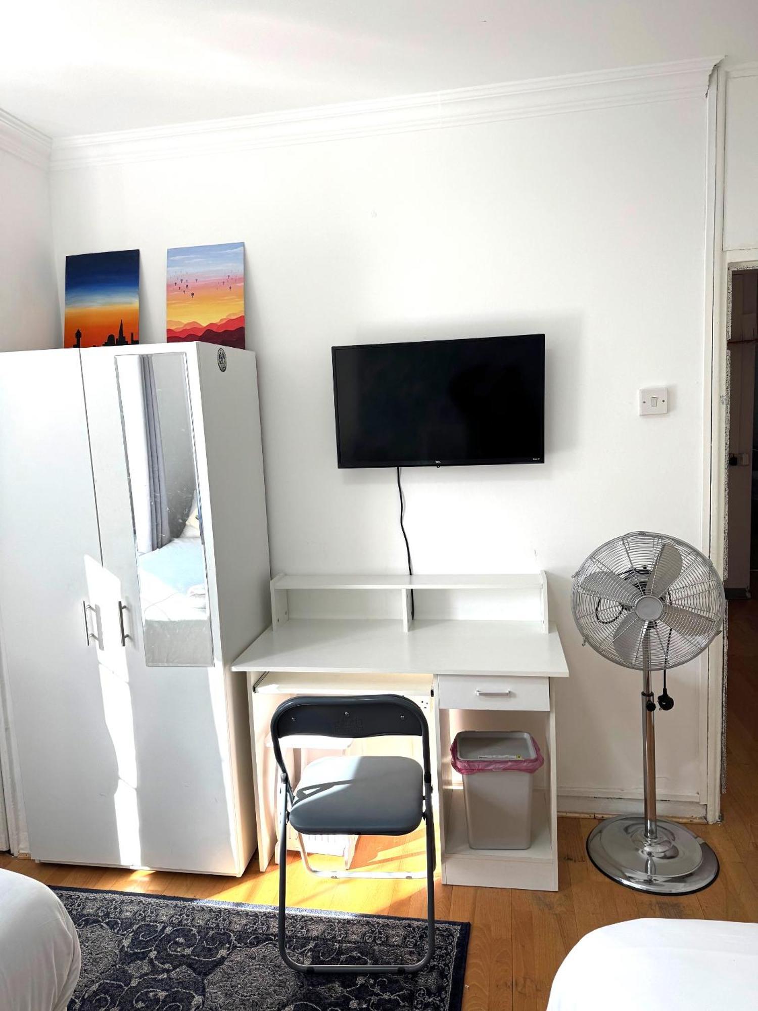 Budget Grey House Londres Extérieur photo